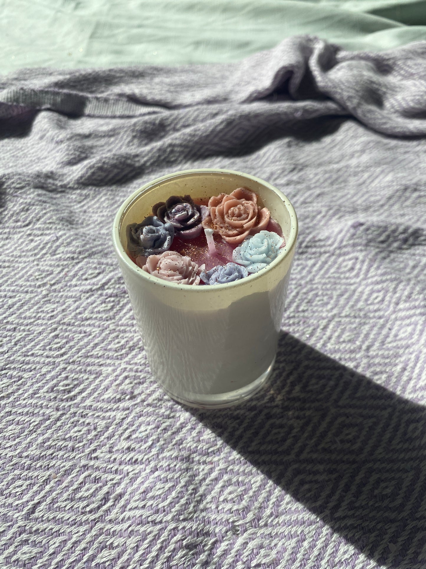 Classic candle | white & pink