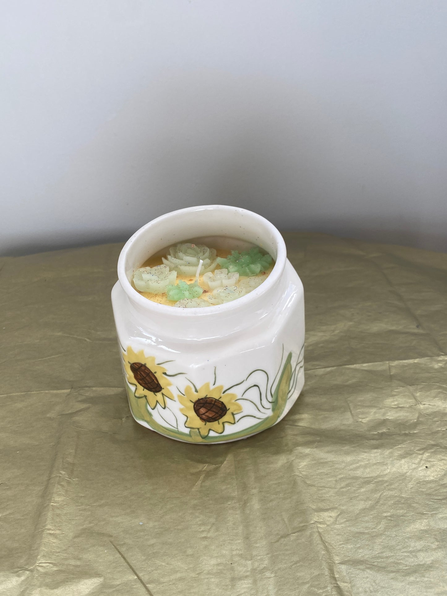 Sunflower ceramic jar candle