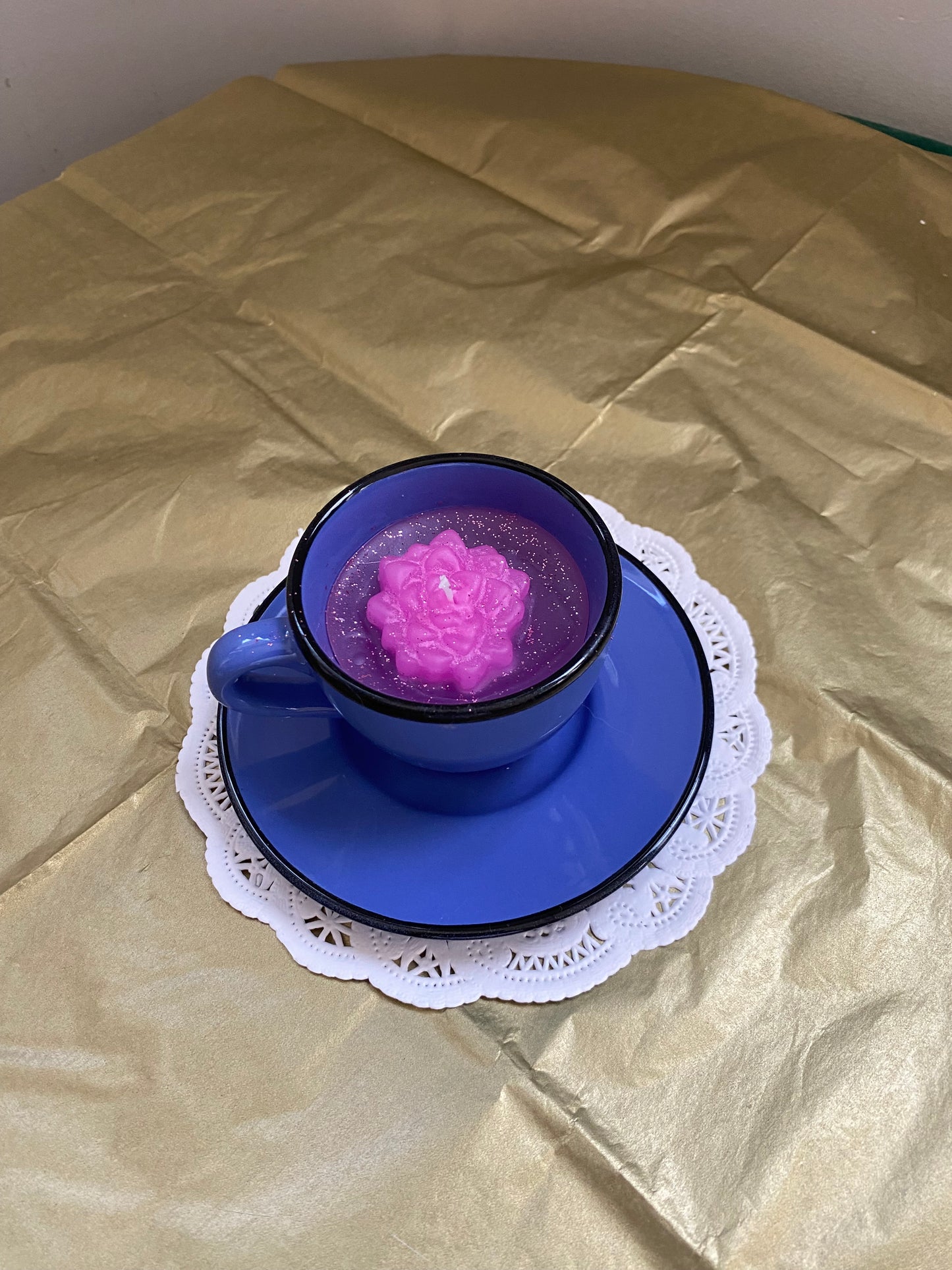 Mini ceramic teacup candle & matching saucer | Blue & pink